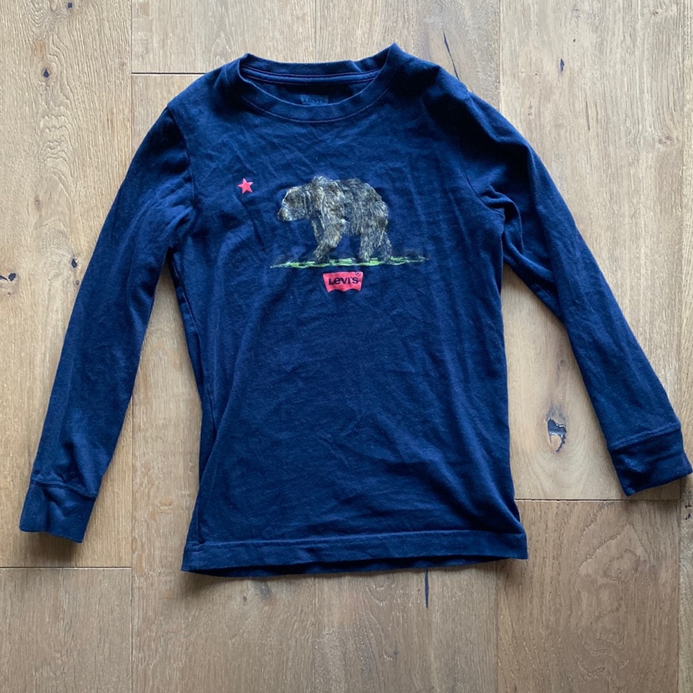 Levi’s tee size S